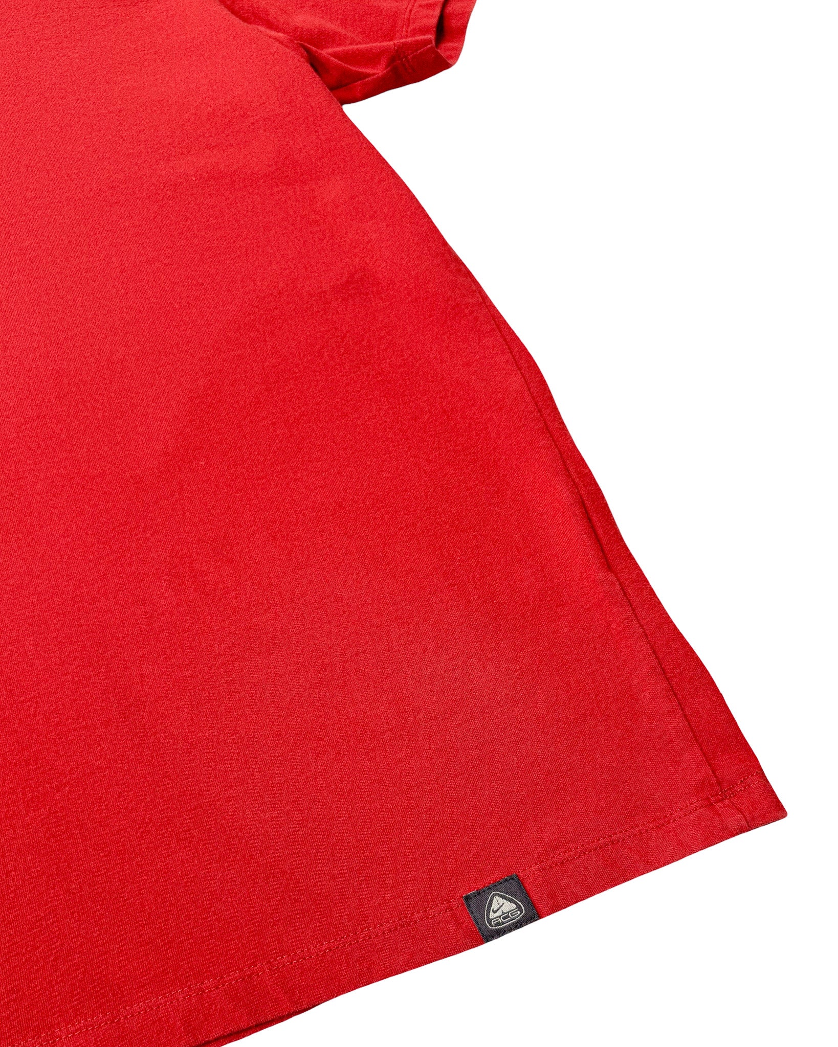 2000'S NIKE ACG GRAPHIC TEE - L