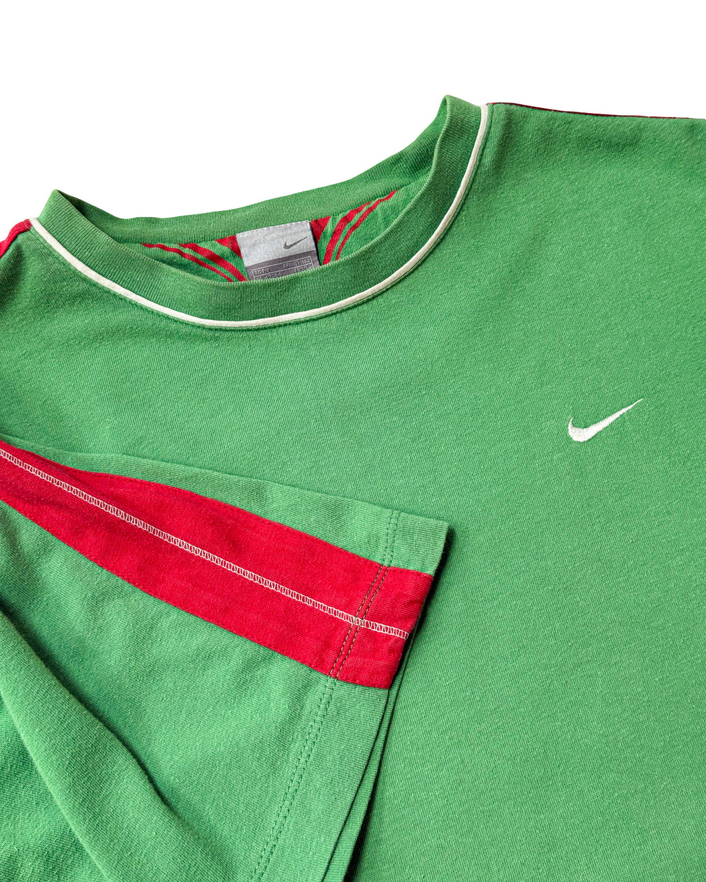 2000'S NIKE '72' EMBROIDERED TEE - M
