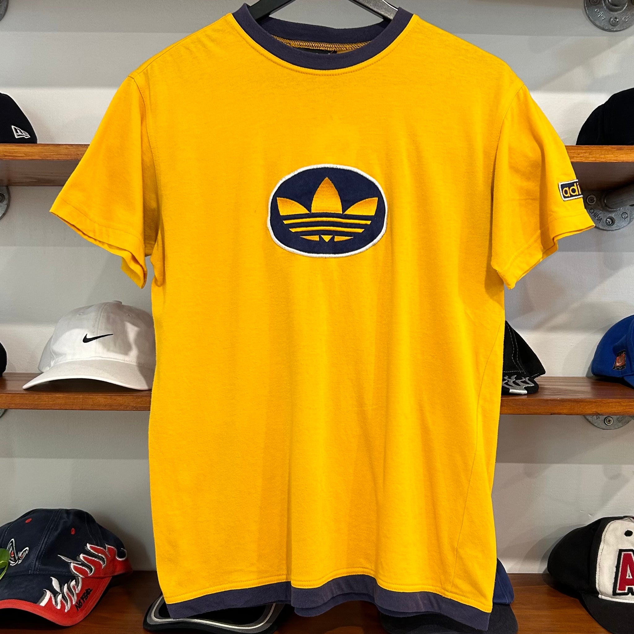 1900'S ADIDAS TREFOIL EMBROIDERED LOGO TEE - S