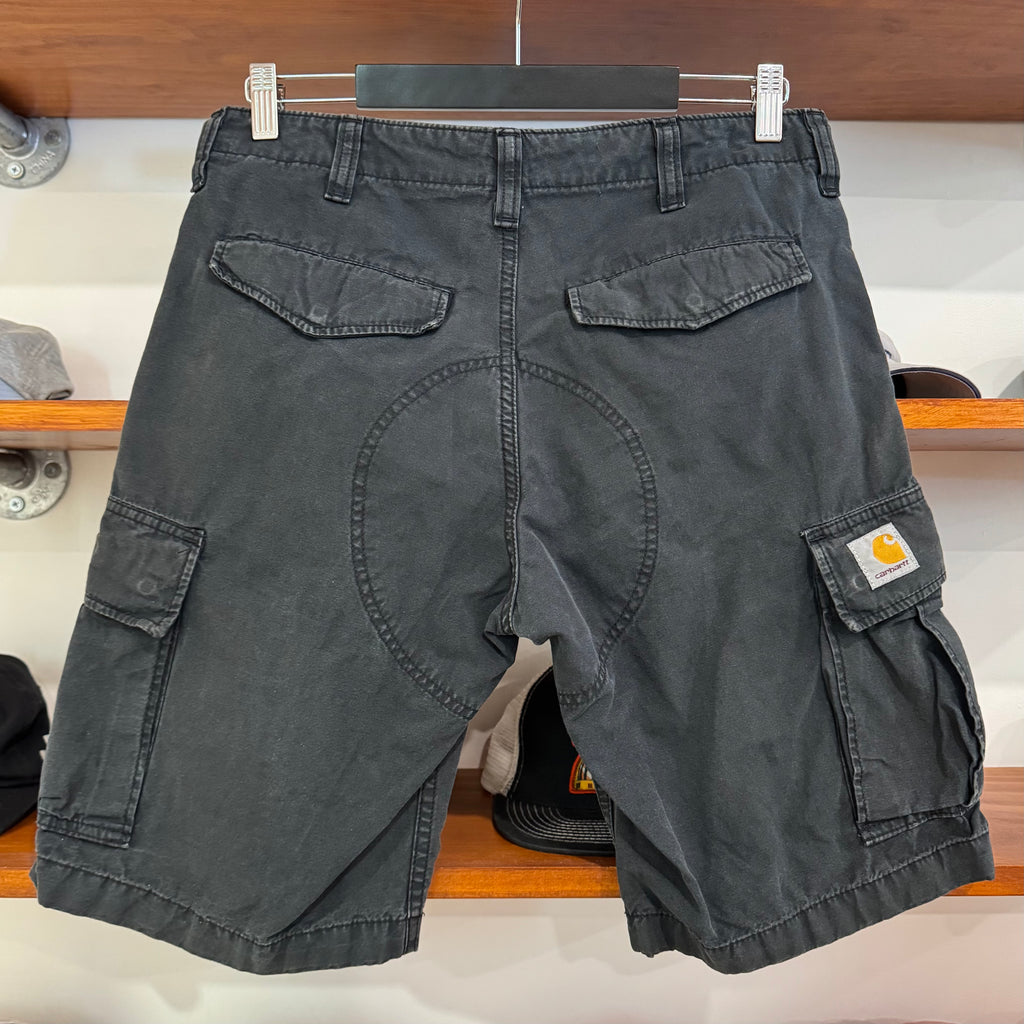 2000'S CARHARTT CARGO SHORTS - 32