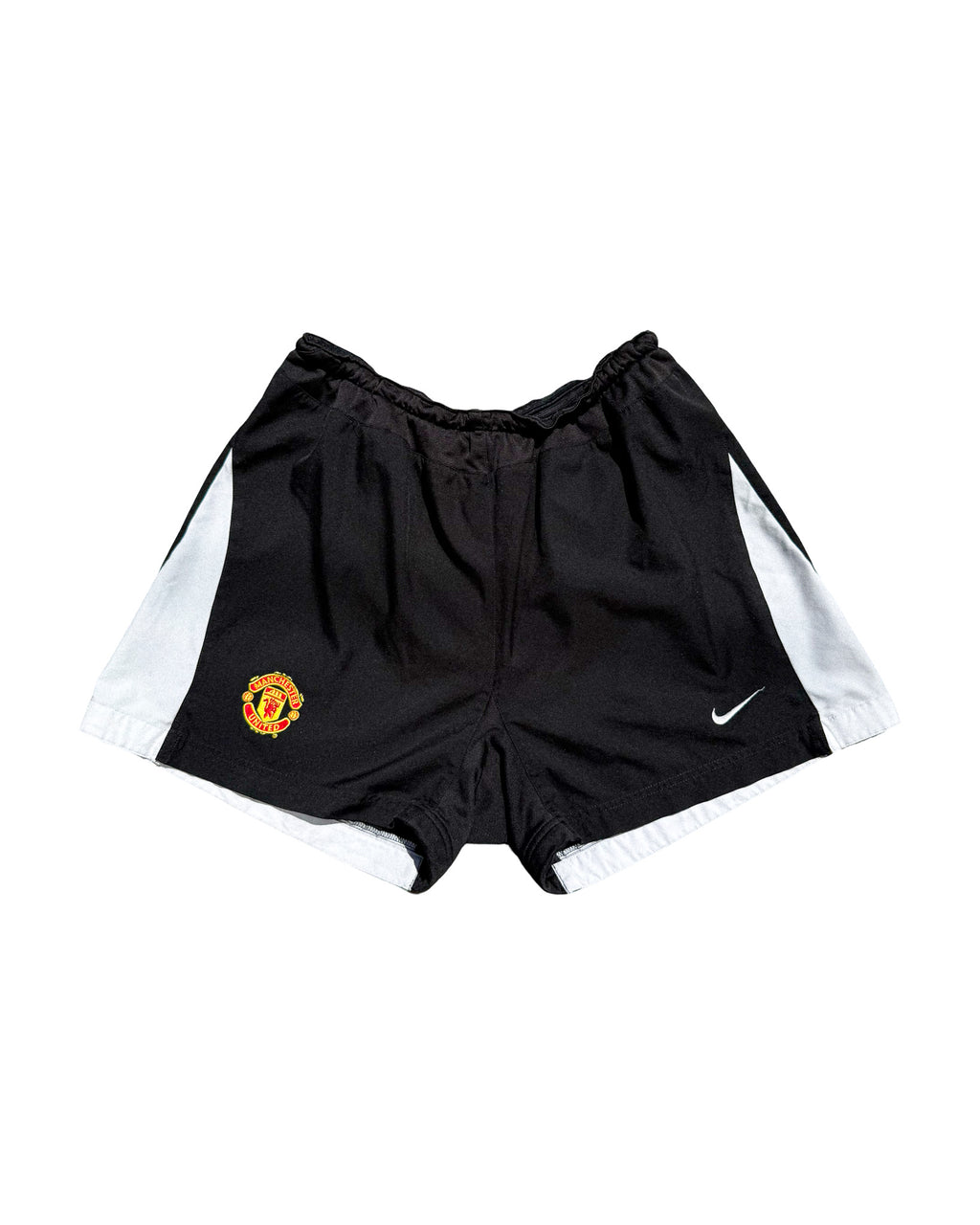 2000'S NIKE MANCHESTER UNITED F.C TRAINING SHORTS - 32