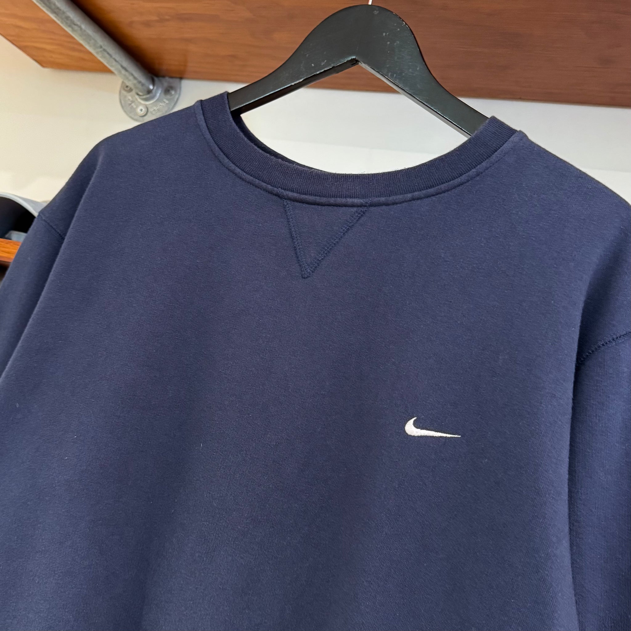 2000'S NIKE SWOOSH SWEATSHIRT - XL