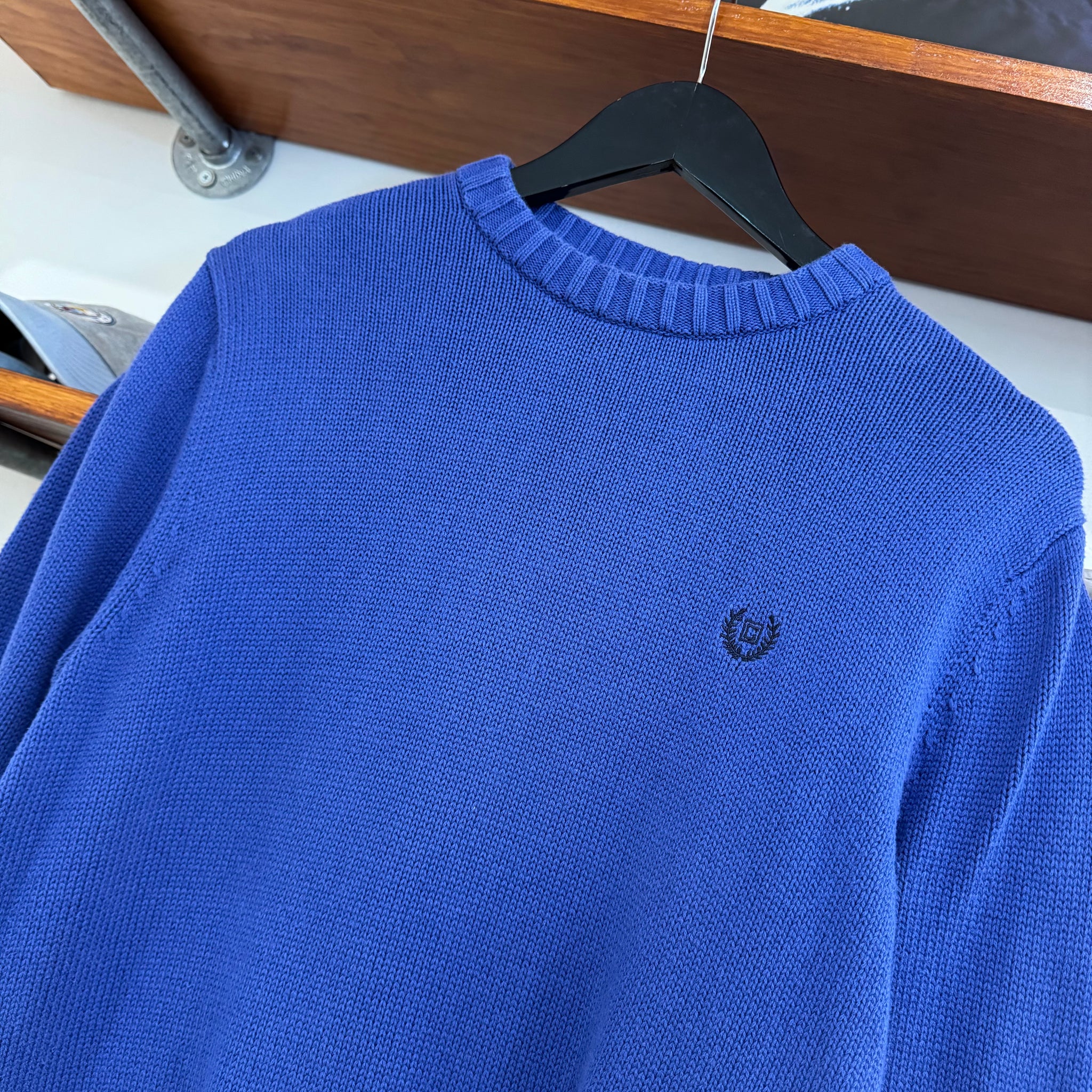2000'S CHAPS CREST KNIT SWEATER - M