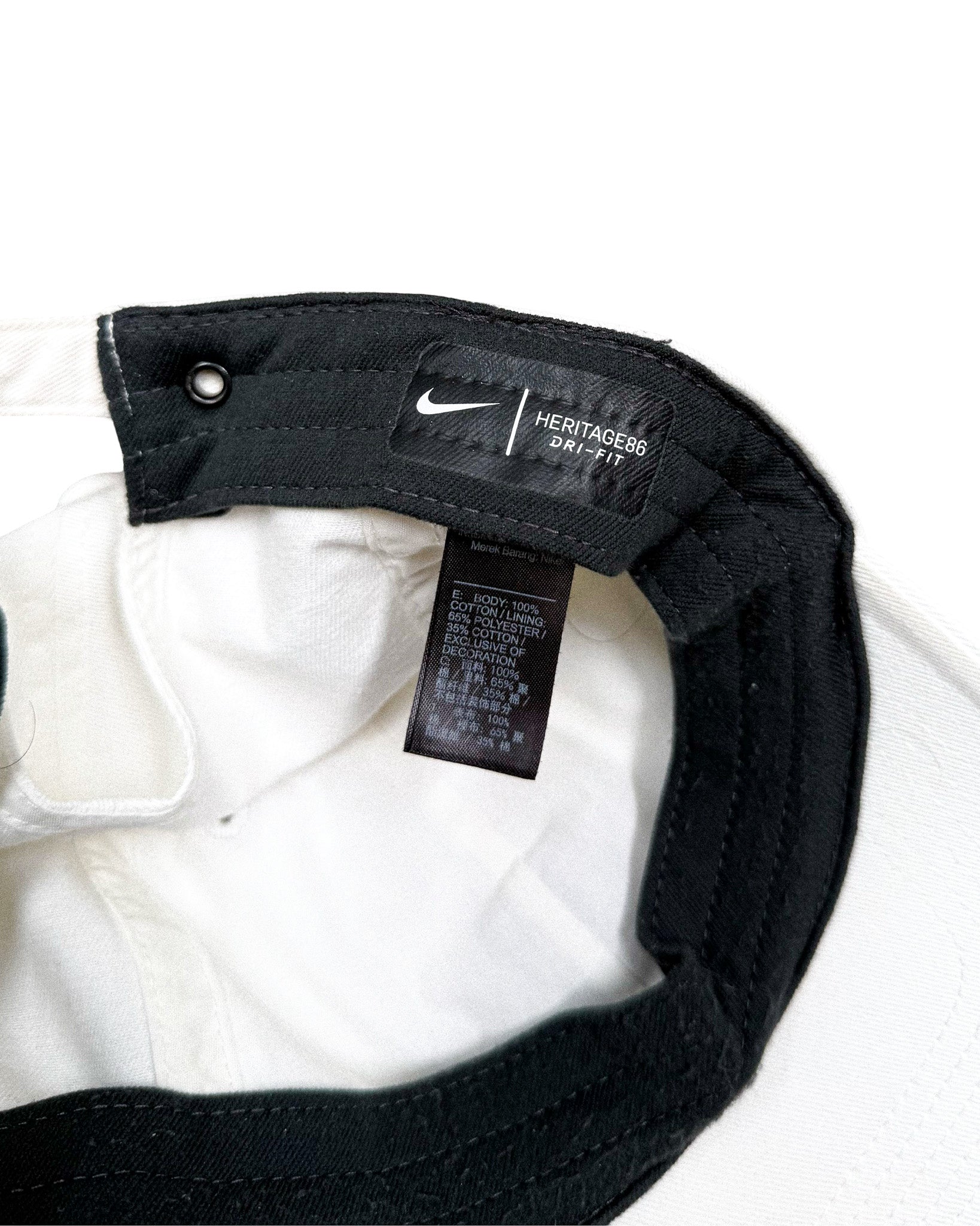 2000'S NIKE GOLF HAT