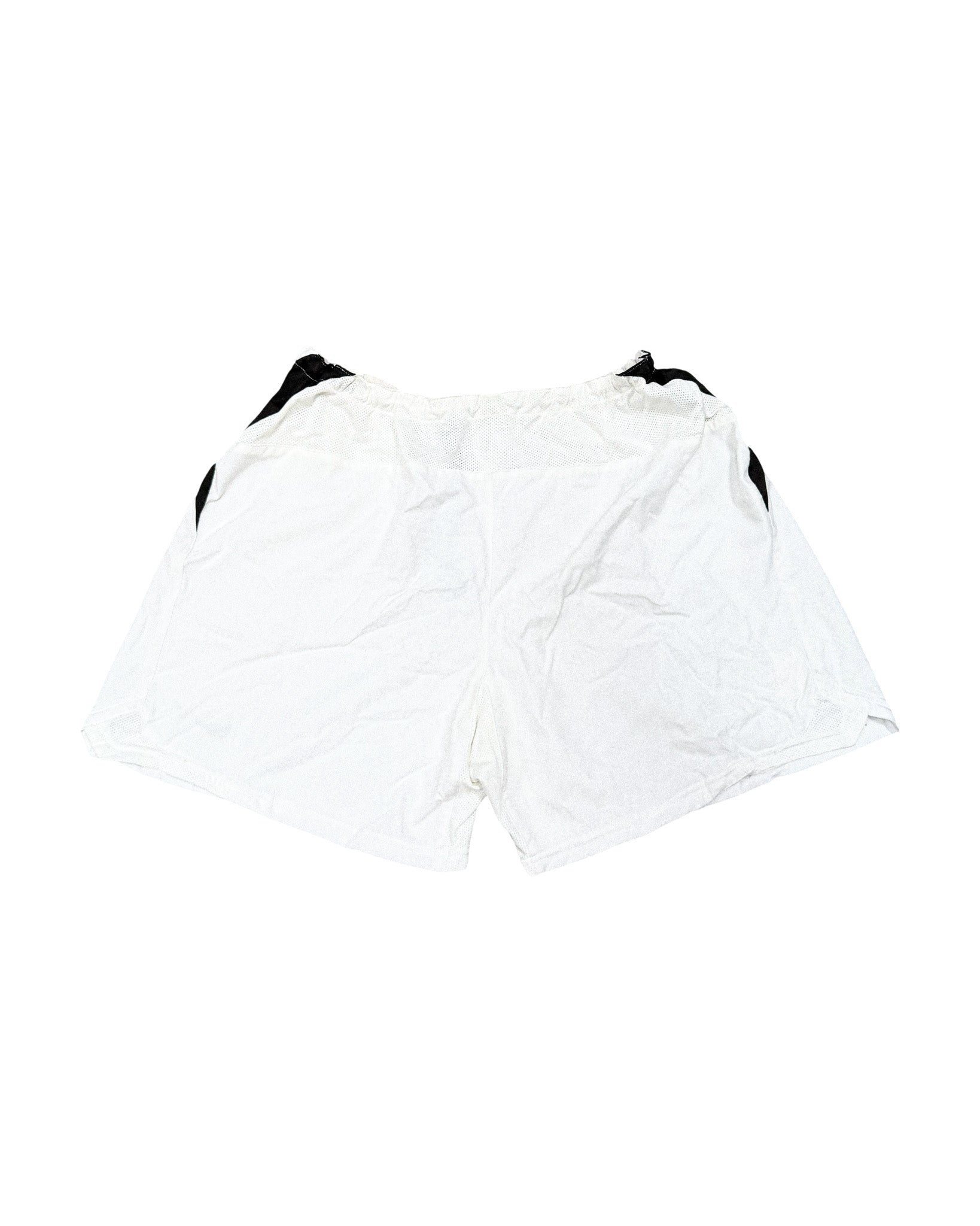 2000'S NIKE JUVENTUS F.C TRAINING SHORTS - 32