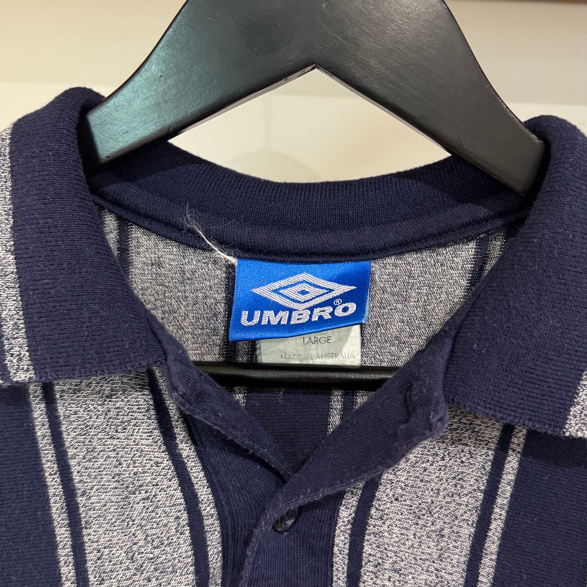 1990'S UMBRO STRIPED POLO SHIRT - M