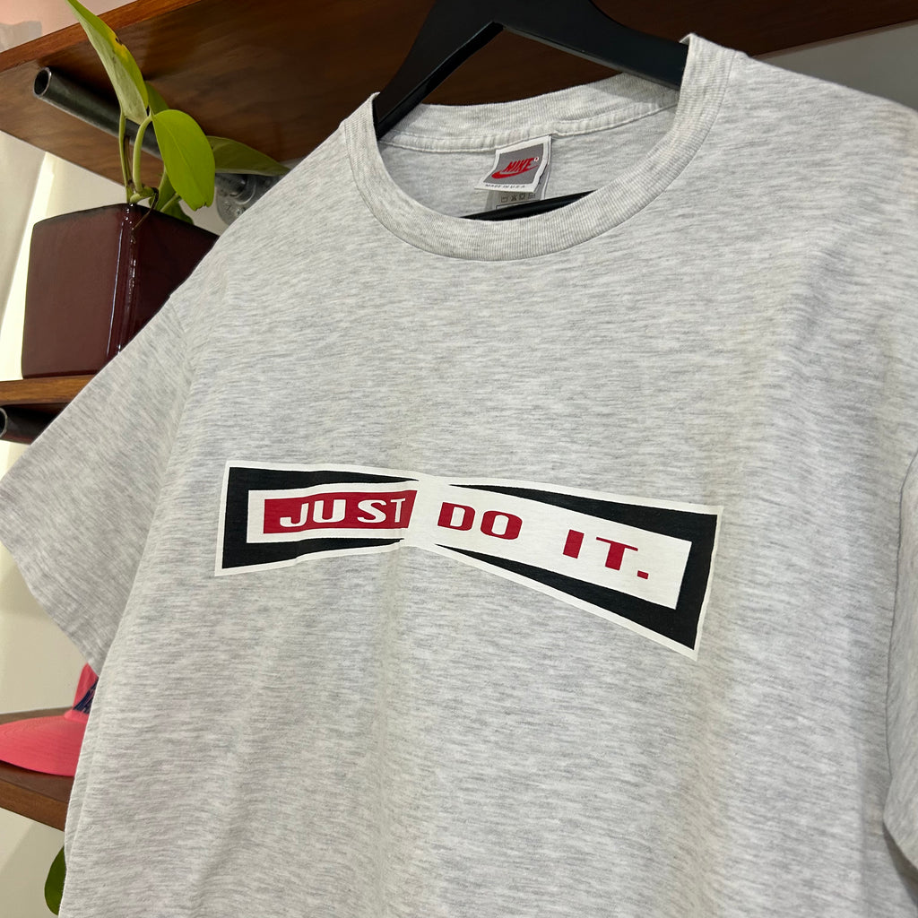 1990'S NIKE ''JUST DO IT" SPELLOUT TEE - M