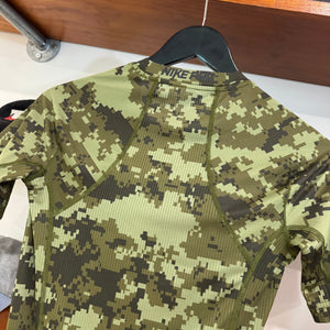 2010'S NIKE DIGITAL CAMO COMPRESSION TOP - S