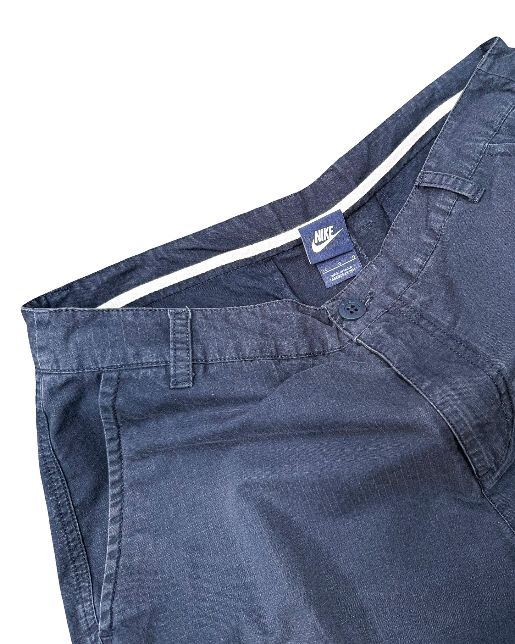 2010'S NIKE SWOOSH CARGO SHORTS - 34