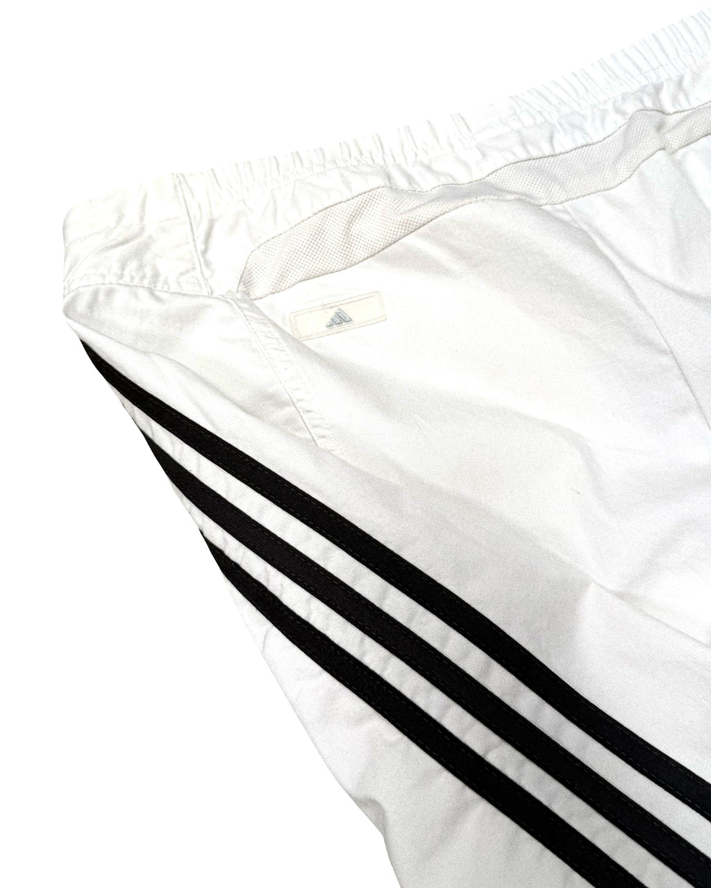 2007 ADIDAS 3-STRIPE 3-QUARTER SHORTS - 33