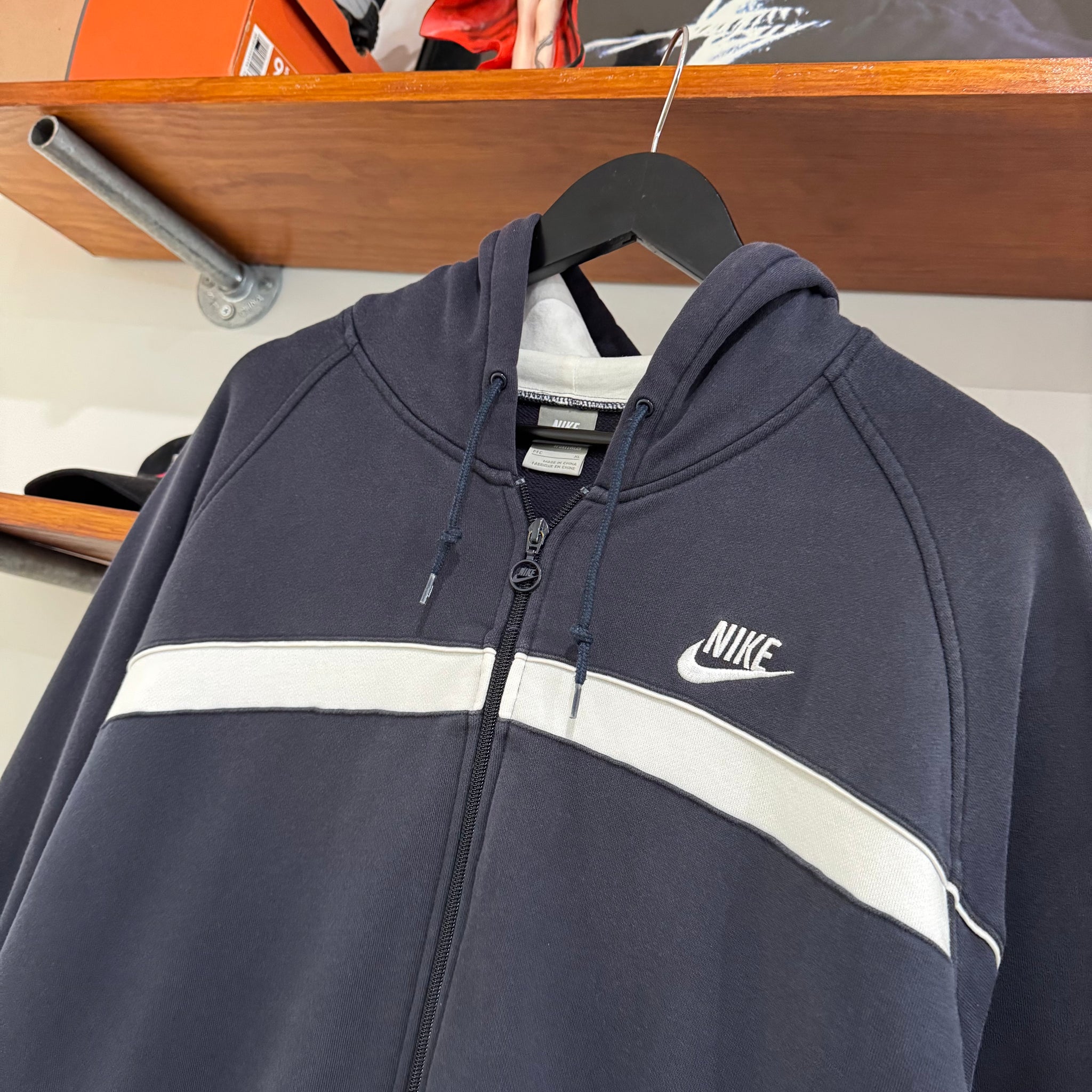 2000'S NIKE EMBROIDERED PIN-STRIPE HOODED JACKET - L