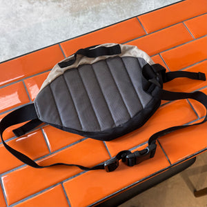2000'S ADIDAS EMBROIDERED BAG - M