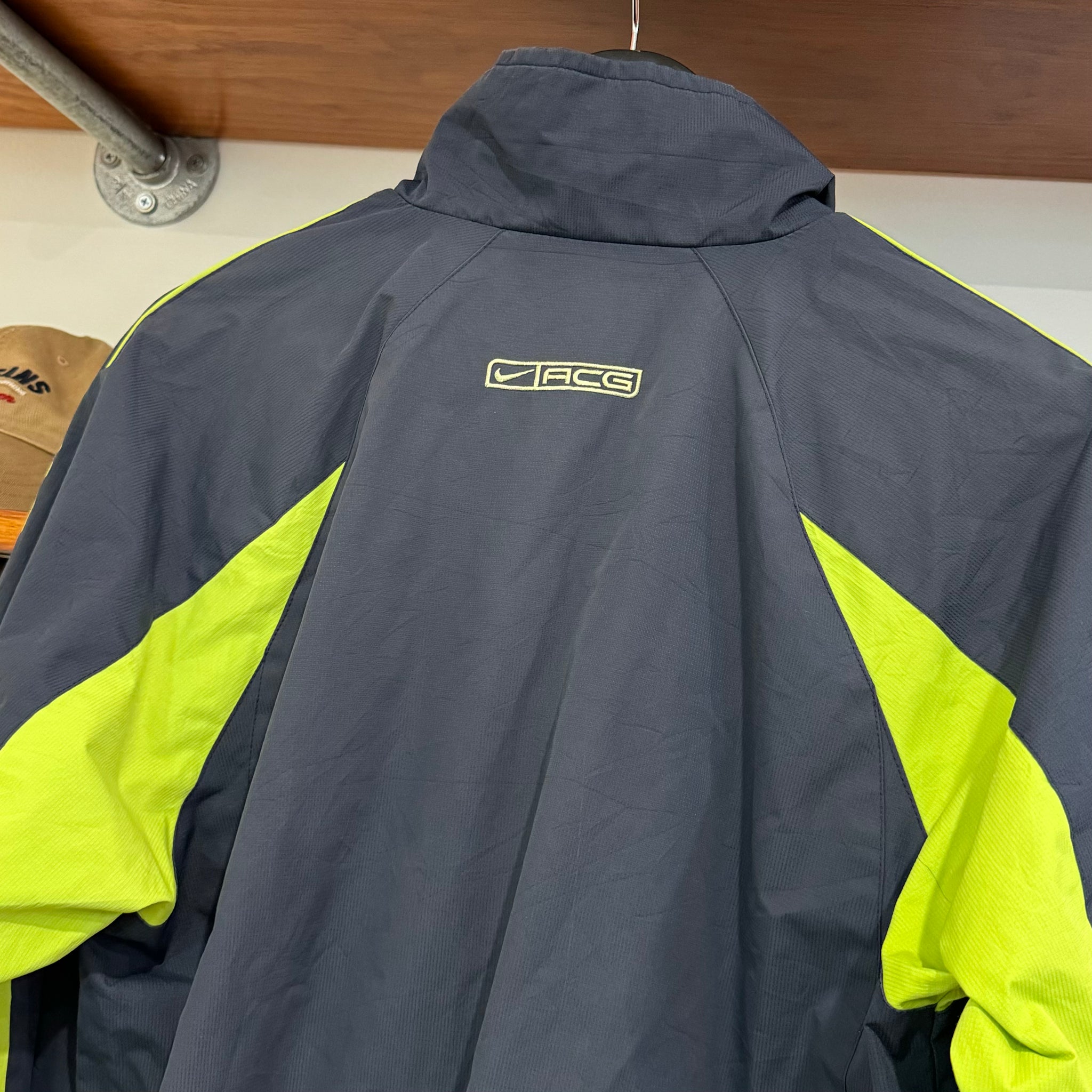 2000'S NIKE ACG BOOT JACKET - M
