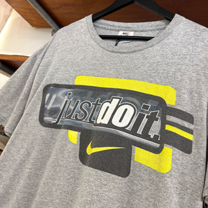 1990'S NIKE JUST DO IT GRAPHIC TEE - XL