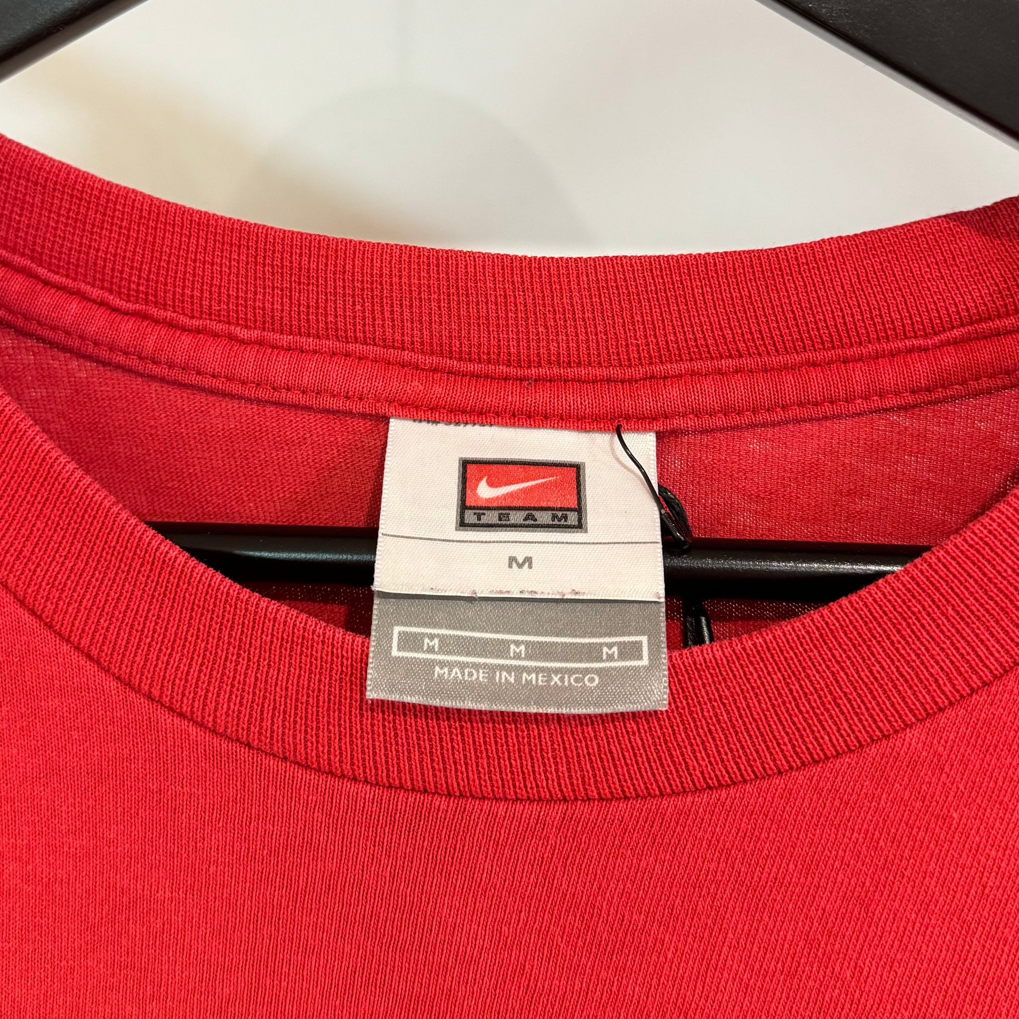 2000'S NIKE RUSSIAN HOCKEY TEE - M