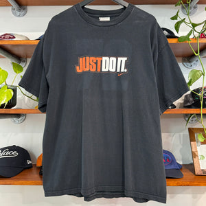 2000'S NIKE JUST DO IT GRAPHIC TEE - XL/XXL