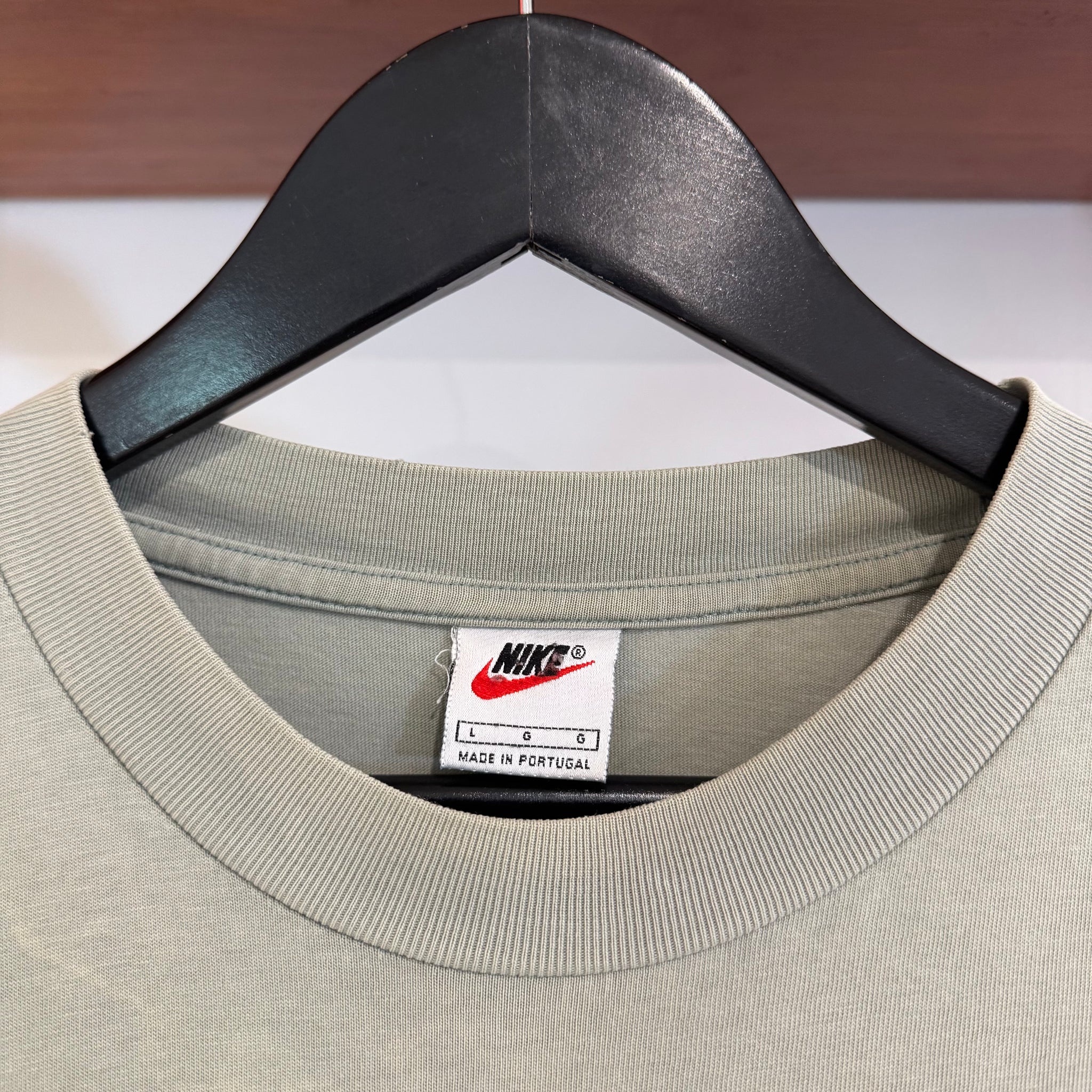 1990'S NIKE BIG SWOOSH TEE - L