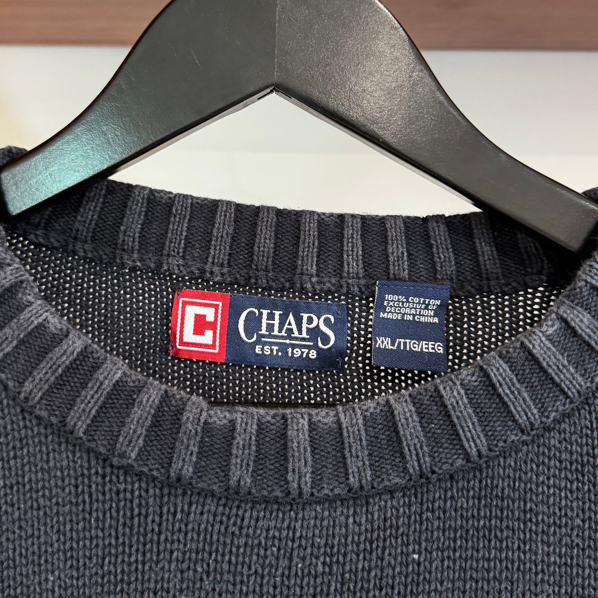 2000'S CHAPS CREST KNIT SWEATER - L