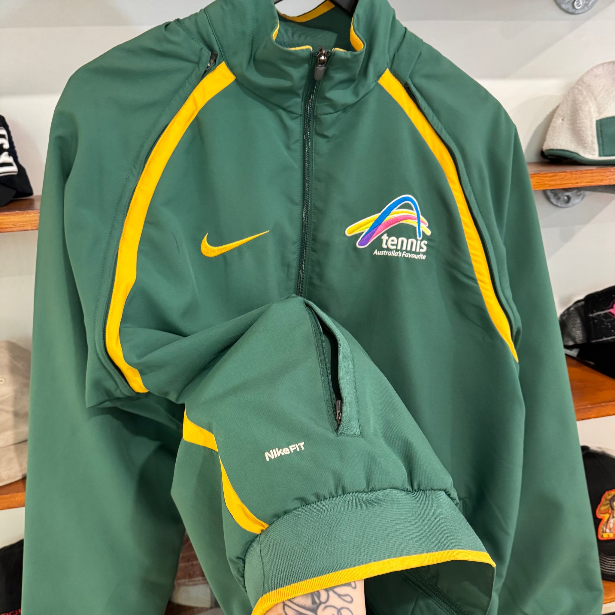 2000'S NIKE AUSTRALIA TENNIS JACKET/VEST - L