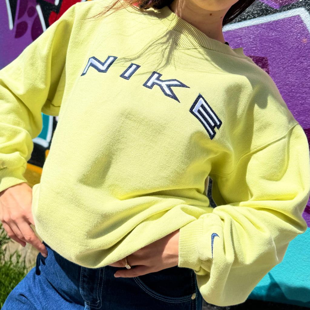 1990'S NIKE EMBROIDED SWEATSHIRT - XS