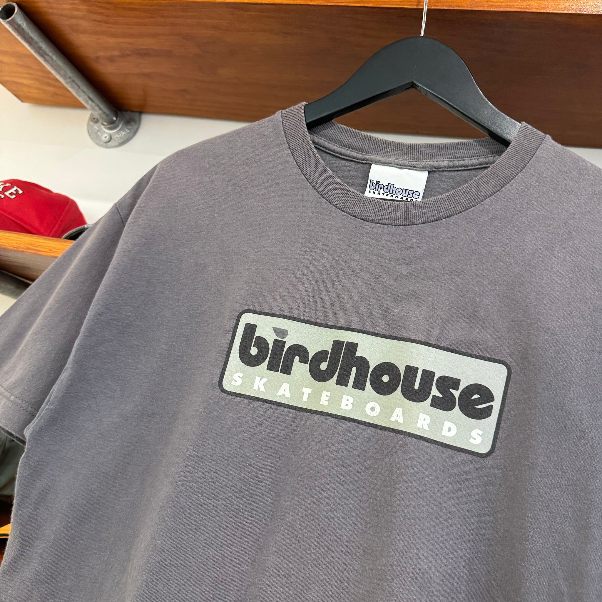 2000'S BIRDHOUSE SKATEBOARDS GRAPHIC TEE - M/L