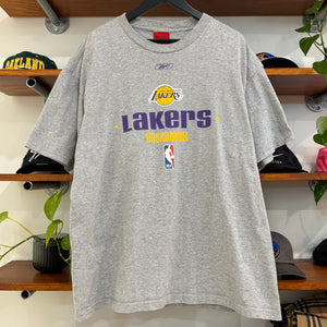 2000'S REEBOK NBA LA LAKERS GRAPHIC TEE - XL