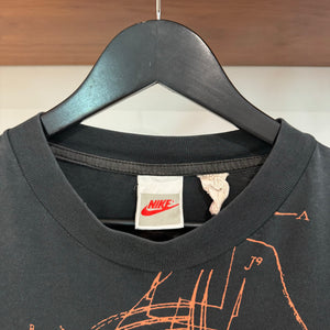 1990'S NIKE FOOTPRINT GRAPHIC TEE - L