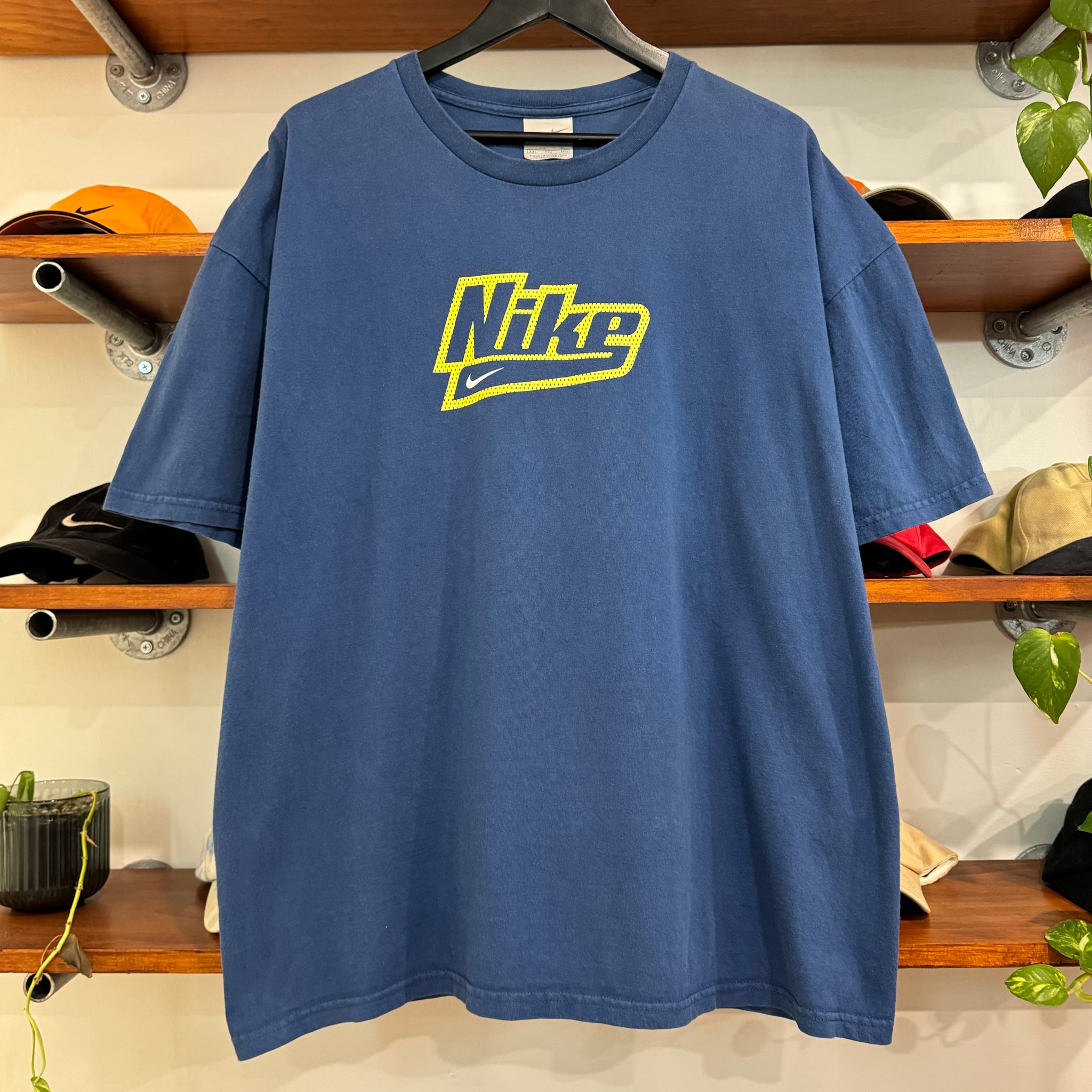 2000'S NIKE SPELL OUT TEE - XL