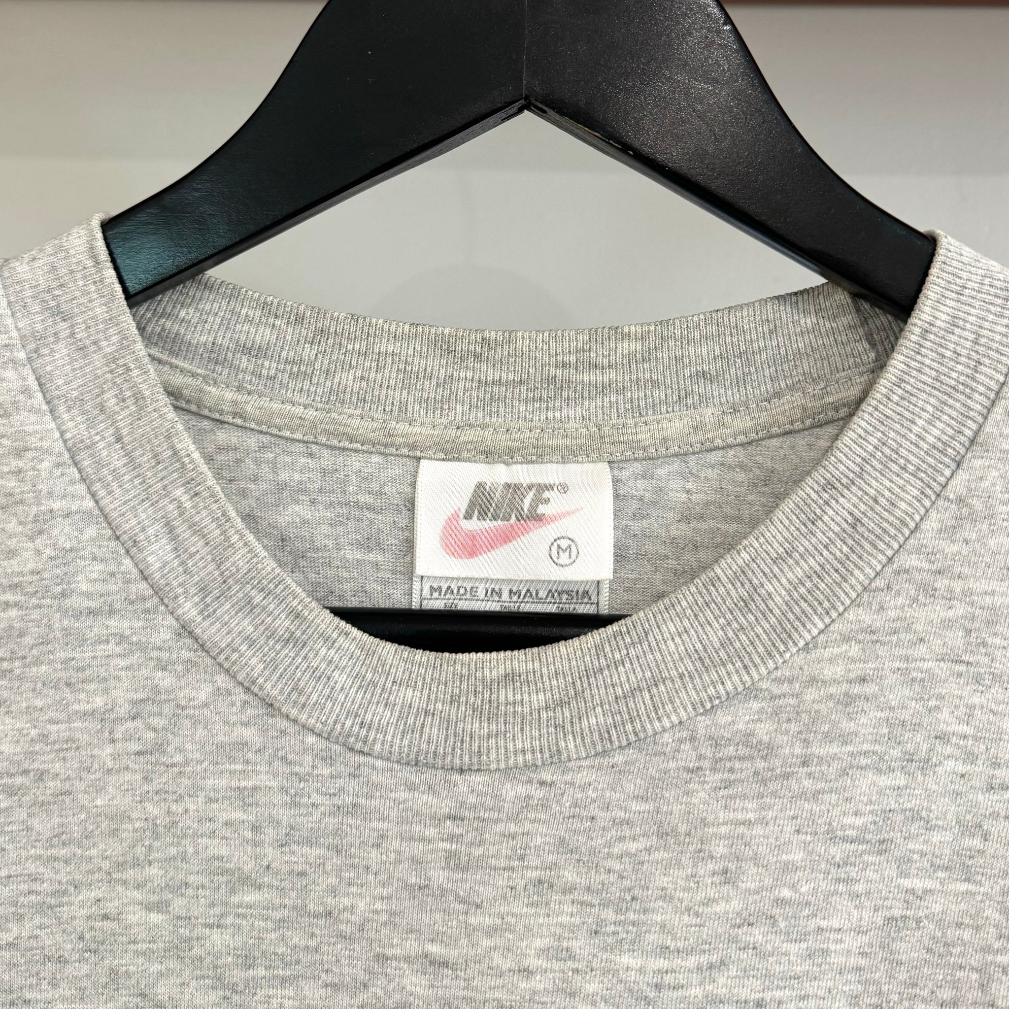 1990'S NIKE CENTRE SWOOSH TEE - M