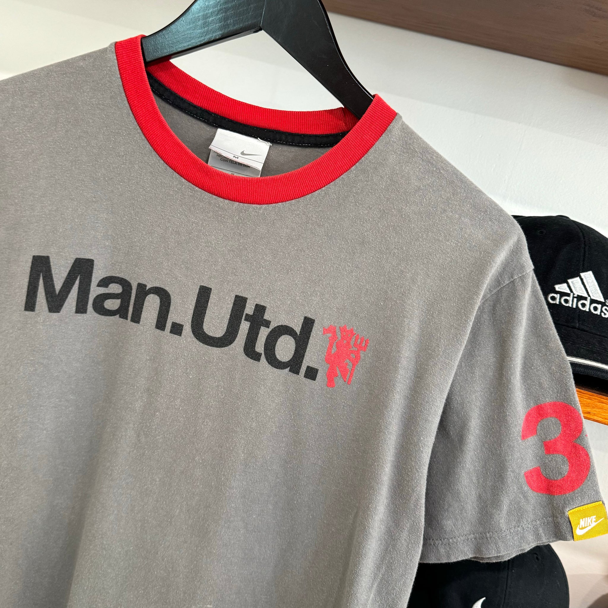 2000'S NIKE MANCHESTER UNITED FC TEE - S
