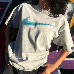 1990'S NIKE CENTRE SWOOSH TEE - M
