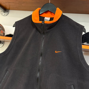 2000'S NIKE SWOOSH FLEECE VEST - L