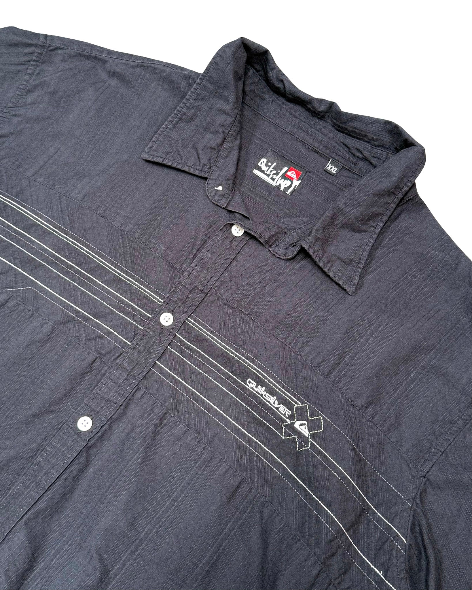 2000'S QUIKSILVER EMBROIDERED BUTTON UP - L/XL
