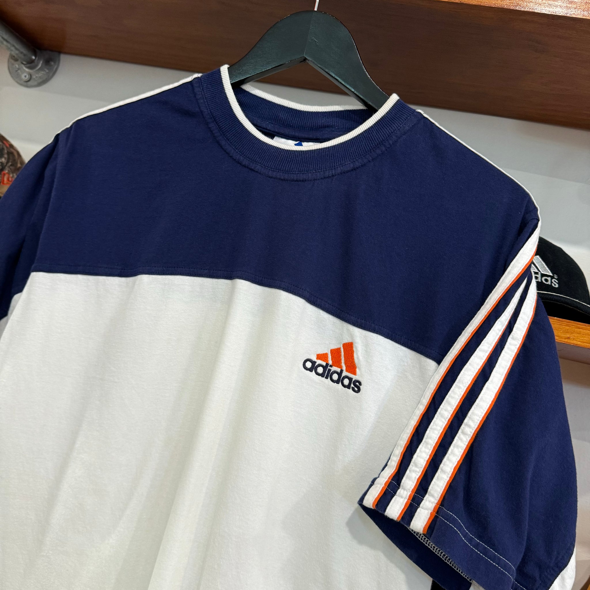 2000'S ADIDAS LOGO TWO-TONE TEE - L