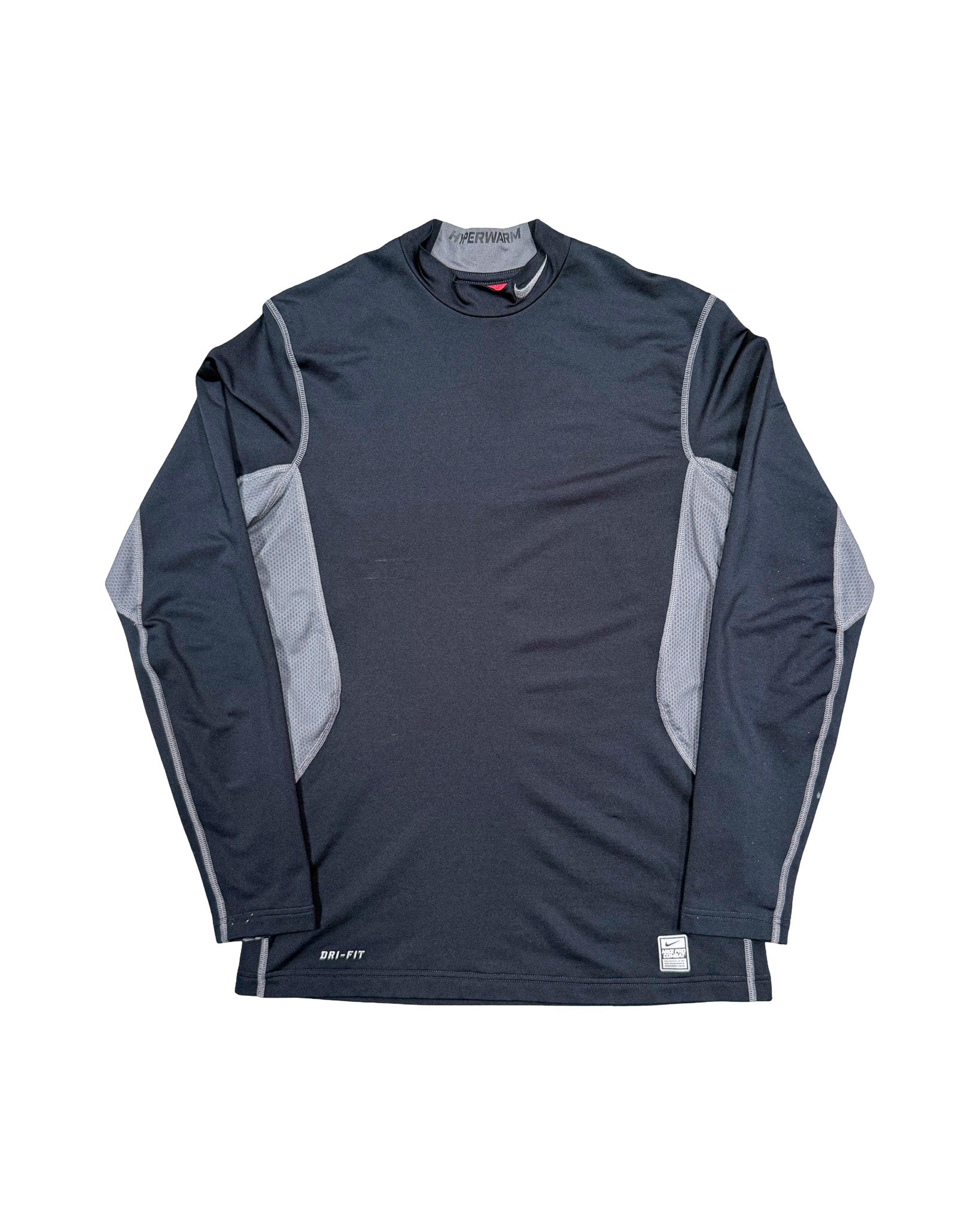 2000'S NIKE PRO COMBAT DRI-FIT LONG SLEEVE - M