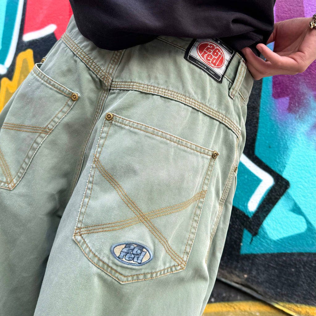 2000'S 26RED EMBROIDERED JEANS - 28