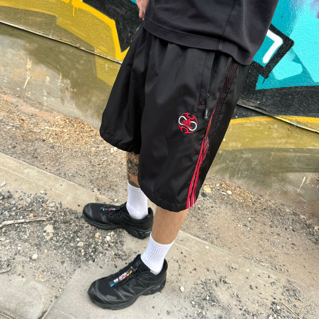 2000'S ADIDAS SOCCER SHORTS - S/M
