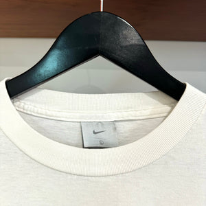 2000'S NIKE GRAPHIC TEE - L