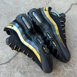 NIKE AIR MAX 95 - METALLIC GOLD