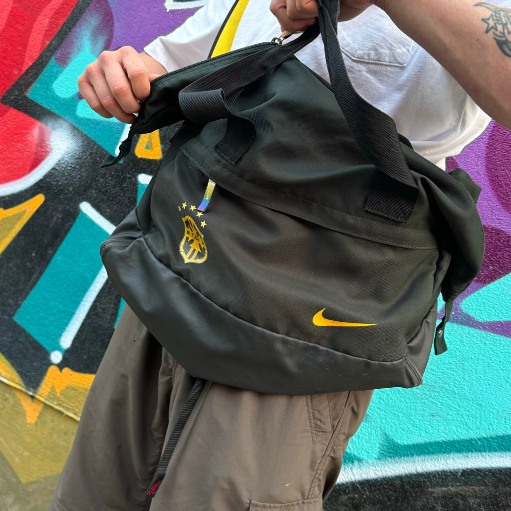 2000'S NIKE BRAZIL FOOTBALL CARRY BAG