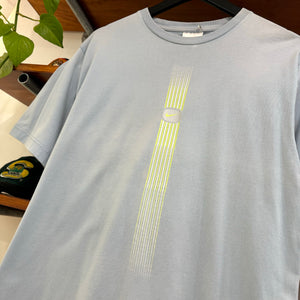 2000'S NIKE SWOOSH GRAPHIC TEE - L