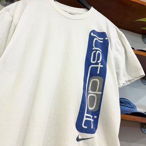 1990'S NIKE 'JUST DO IT' GRAPHIC TEE - L