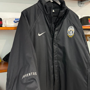 2005 NIKE JUVENTUS F.C. PUFFER TRAINING JACKET - L