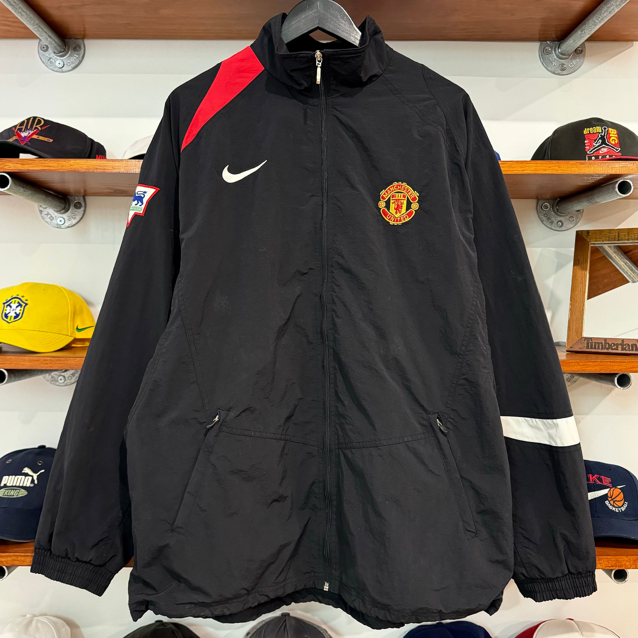 2000'S NIKE MANCHESTER UNITED FC JACKET - L/XL