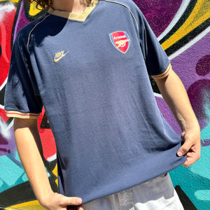 2000'S NIKE ARSENAL STRIPED TEE - L