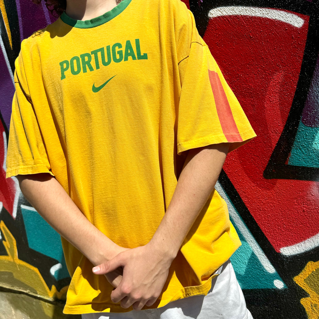 2000'S NIKE PORTUGAL FOOTBALL TEE - XXL