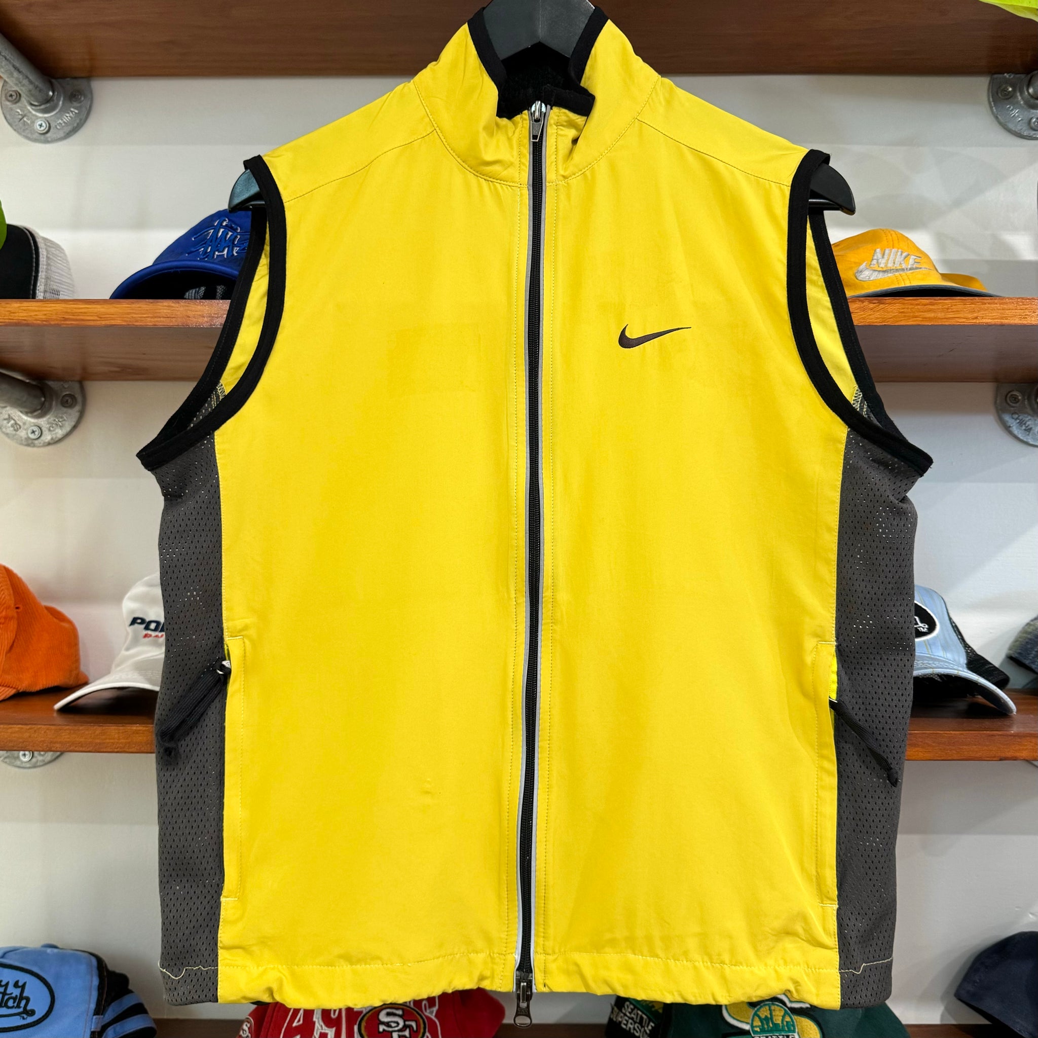 1990'S NIKE SWOOSH VEST - M